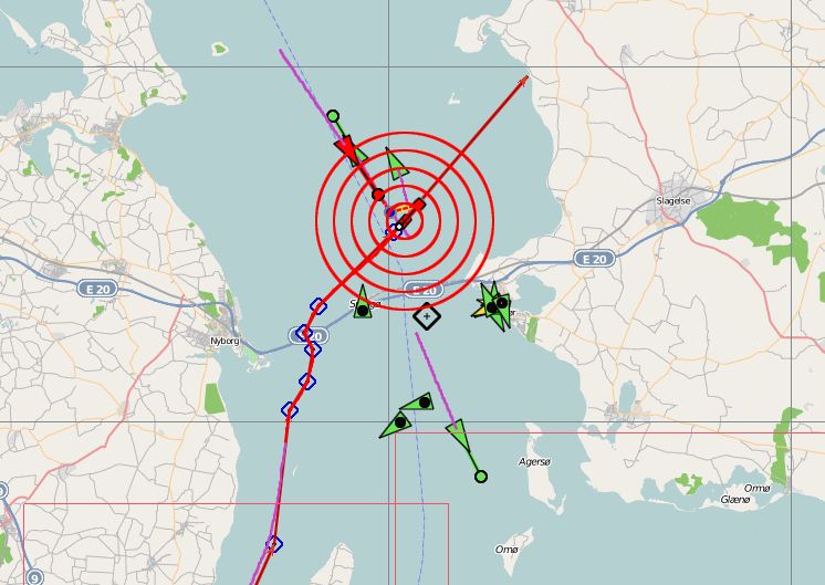 Карта в реальном времени движение. NAVIOM AIS. AIS на карте. AIS Alfatih место нахождения. Sleeping AIS target.